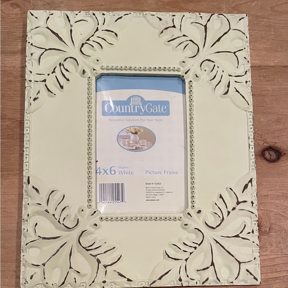 NWOT Country Gate Shabby Chic Photo Frame Rustic distressed western 4x6